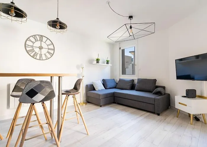 Plein Centre-ville T3 Refait A Neuf