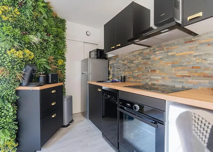 Plein Centre-ville T3 Refait A Neuf דירה